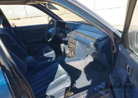 1987 Toyota Camry Le from USA, damaged, VIN JT2SV22F2H3016128